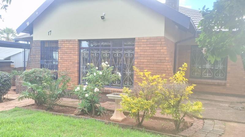 To Let 3 Bedroom Property for Rent in Sunnyridge Gauteng