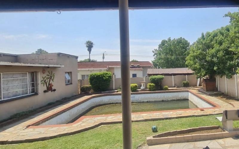 3 Bedroom Property for Sale in Klippoortje Gauteng