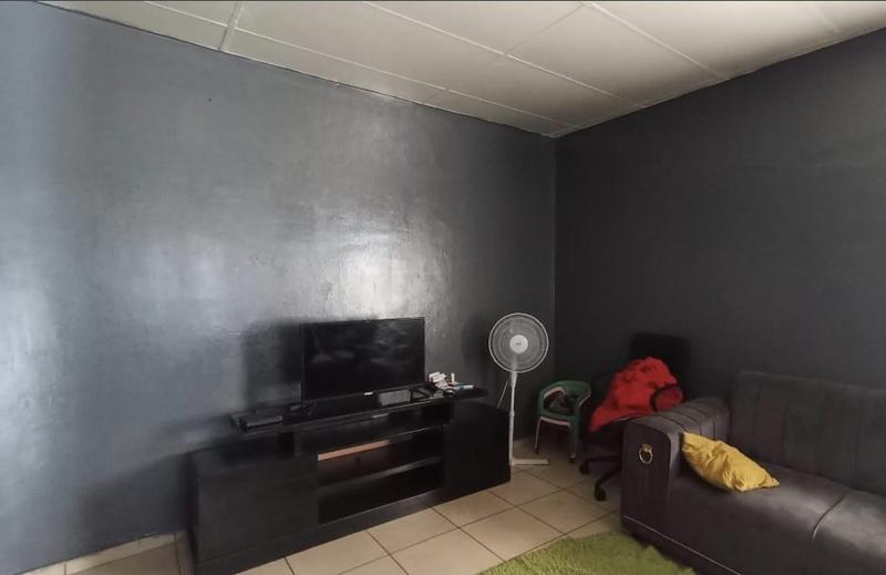 10 Bedroom Property for Sale in Rosettenville Gauteng