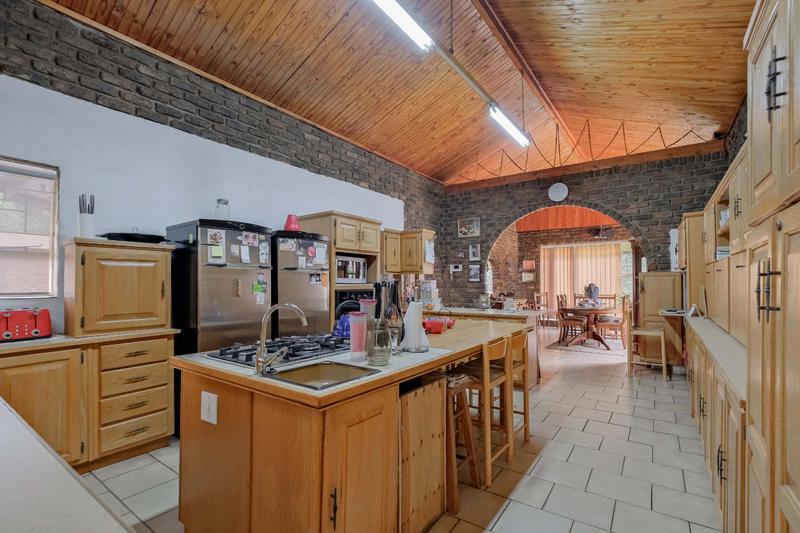 5 Bedroom Property for Sale in Murrayfield Gauteng