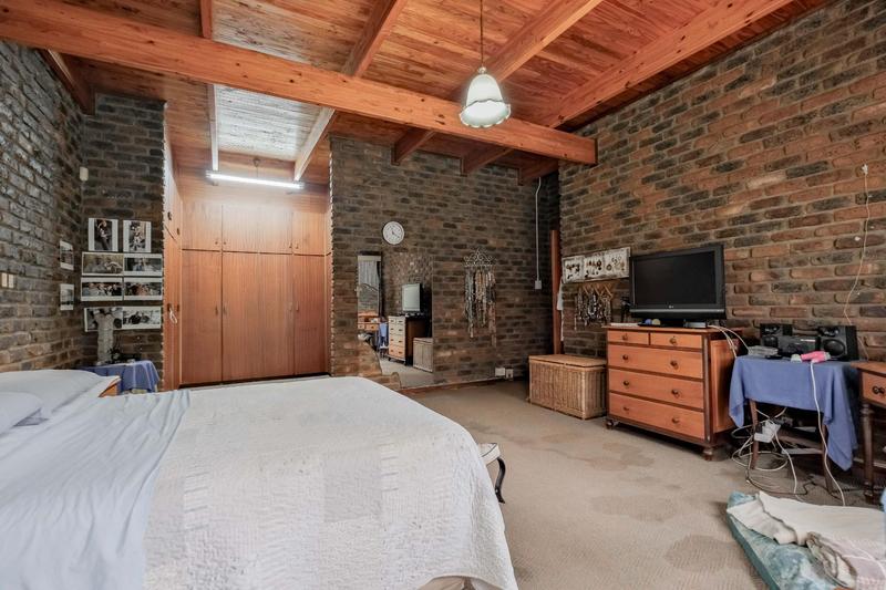 5 Bedroom Property for Sale in Murrayfield Gauteng