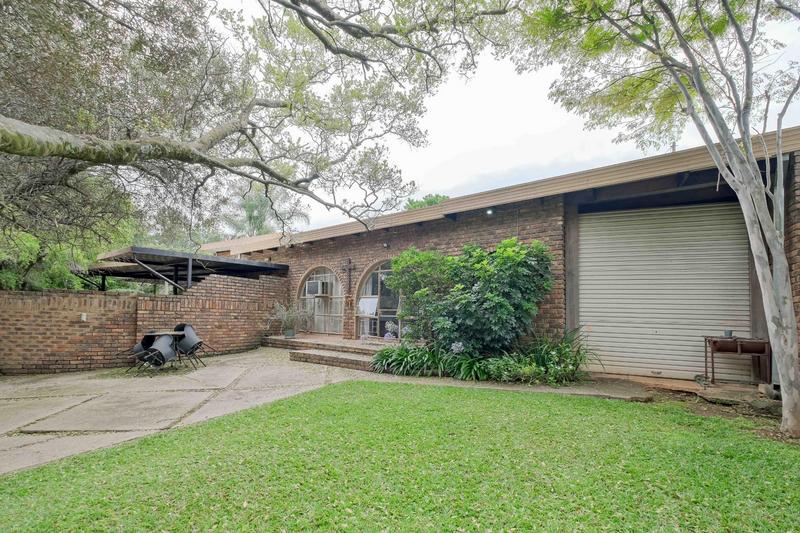 5 Bedroom Property for Sale in Murrayfield Gauteng