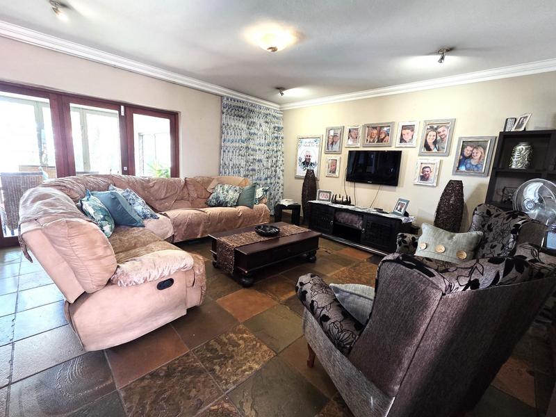 5 Bedroom Property for Sale in Zambezi Country Estate Gauteng