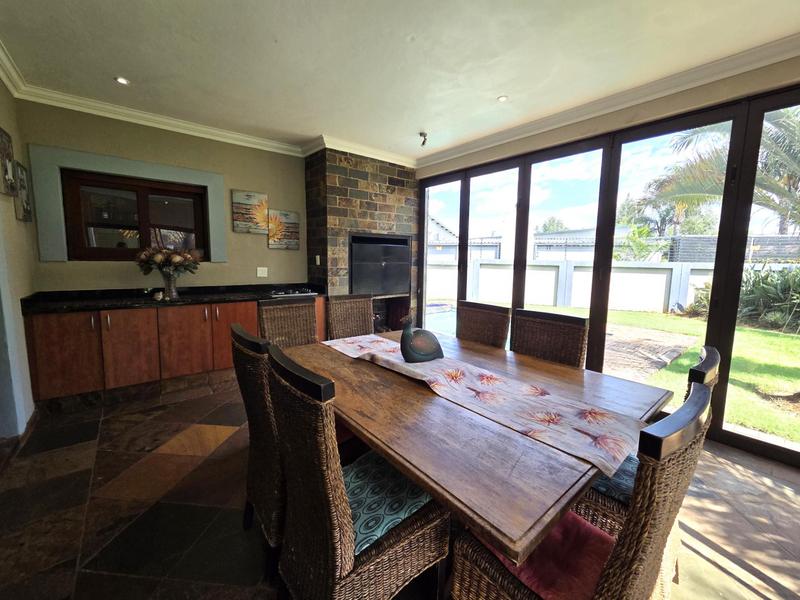 5 Bedroom Property for Sale in Zambezi Country Estate Gauteng