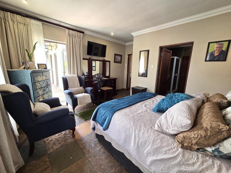 5 Bedroom Property for Sale in Zambezi Country Estate Gauteng