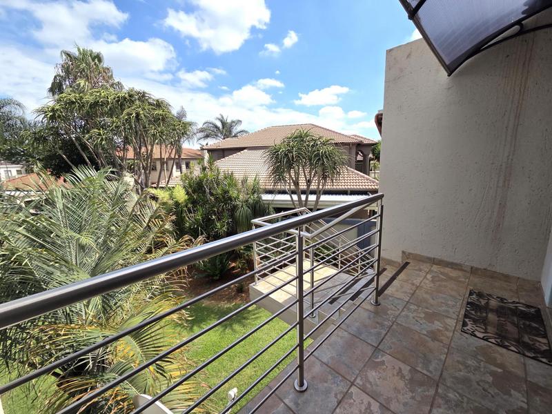 5 Bedroom Property for Sale in Zambezi Country Estate Gauteng