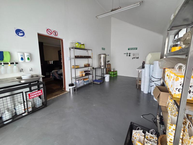 5 Bedroom Property for Sale in Zambezi Country Estate Gauteng