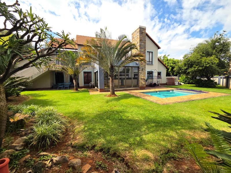 5 Bedroom Property for Sale in Zambezi Country Estate Gauteng