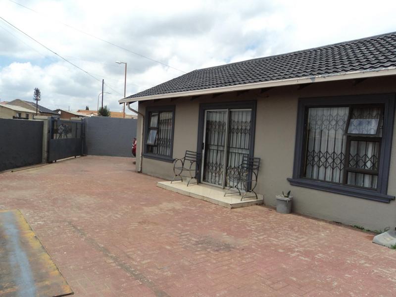 3 Bedroom Property for Sale in Dobsonville Ext 2 Gauteng