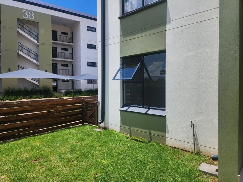 To Let 3 Bedroom Property for Rent in Silver Lakes Gauteng