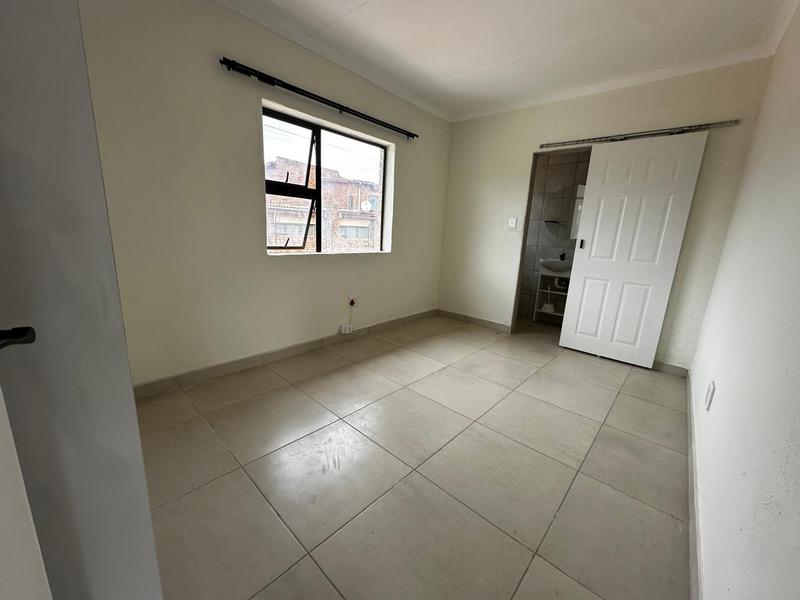 To Let 2 Bedroom Property for Rent in Wingate Park Gauteng