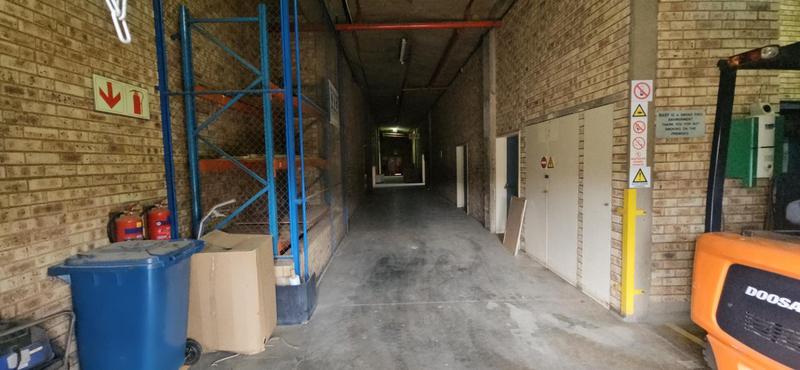 To Let commercial Property for Rent in Randjespark Gauteng