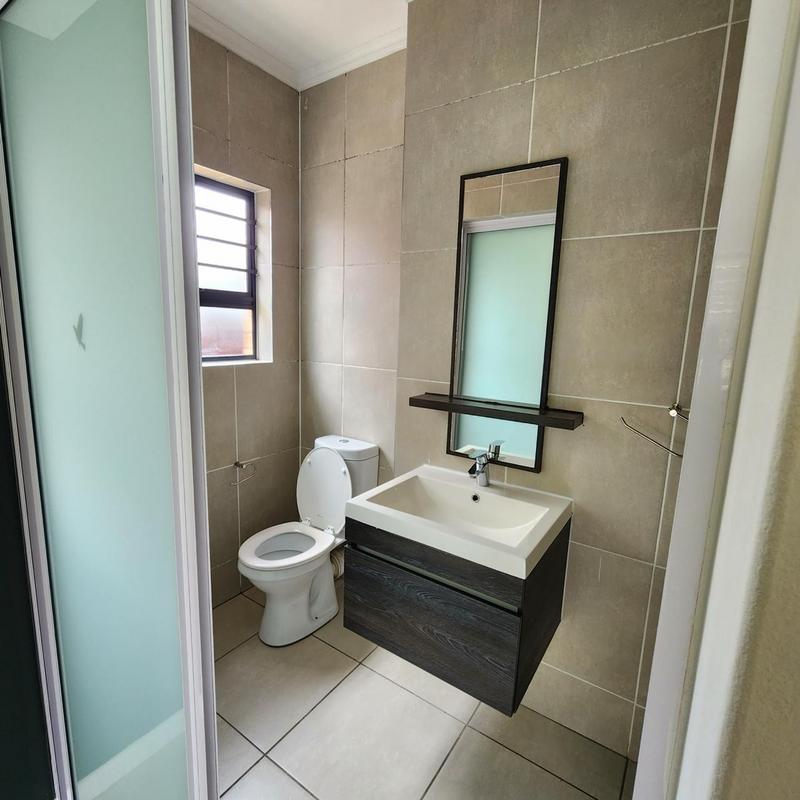 To Let 3 Bedroom Property for Rent in Olivedale Gauteng