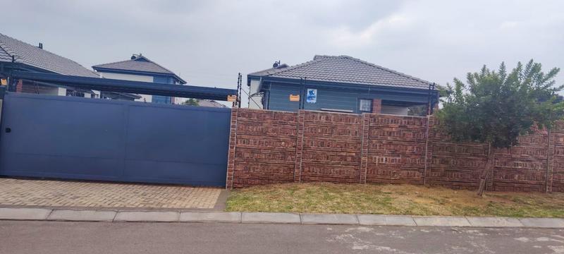 4 Bedroom Property for Sale in Mindalore Gauteng