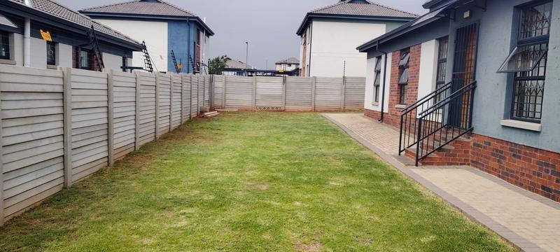 4 Bedroom Property for Sale in Mindalore Gauteng