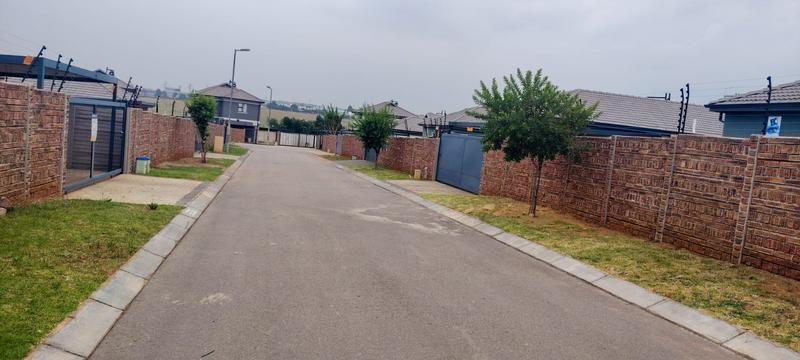 4 Bedroom Property for Sale in Mindalore Gauteng