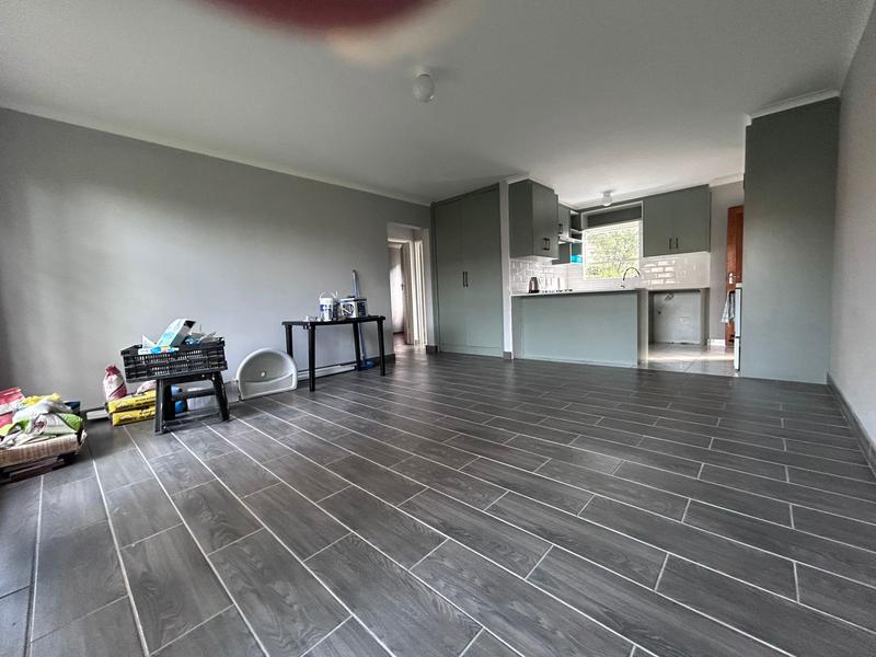 To Let 2 Bedroom Property for Rent in Vorna Valley Gauteng