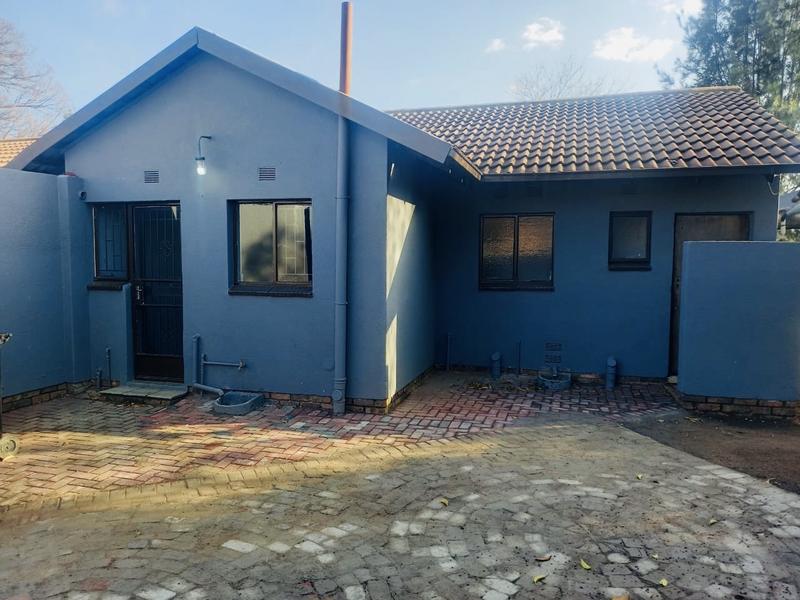 7 Bedroom Property for Sale in Crystal Park Gauteng