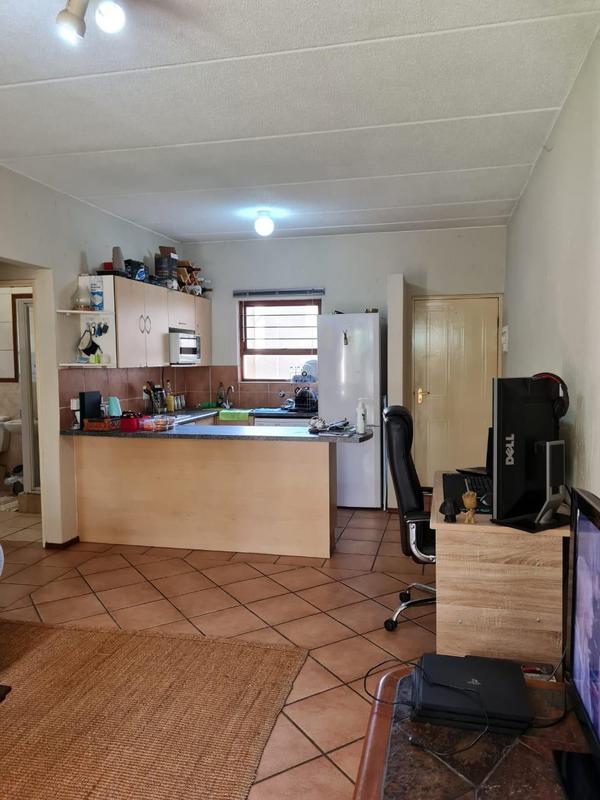 To Let 1 Bedroom Property for Rent in Paulshof Gauteng