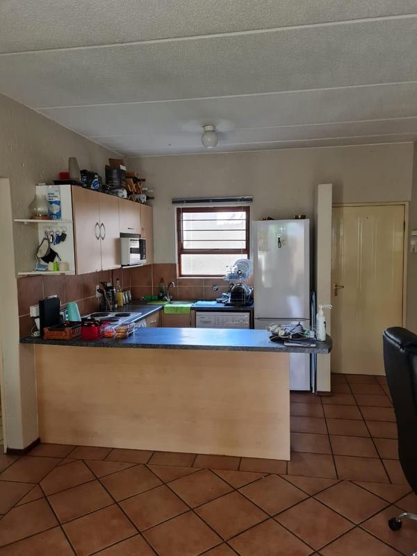 To Let 1 Bedroom Property for Rent in Paulshof Gauteng