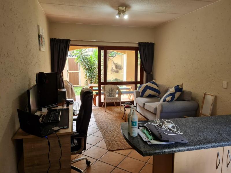To Let 1 Bedroom Property for Rent in Paulshof Gauteng