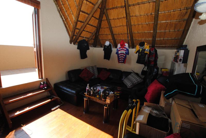 2 Bedroom Property for Sale in Lonehill Gauteng