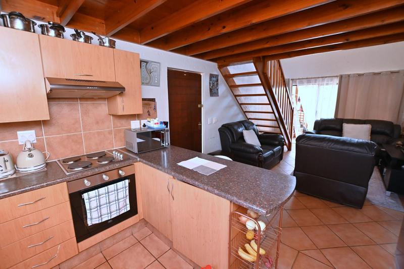 2 Bedroom Property for Sale in Lonehill Gauteng