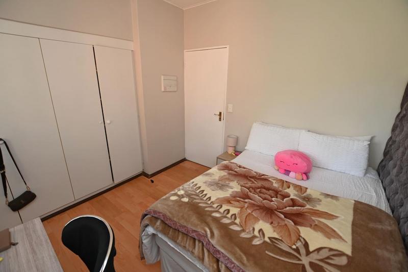 2 Bedroom Property for Sale in Lonehill Gauteng