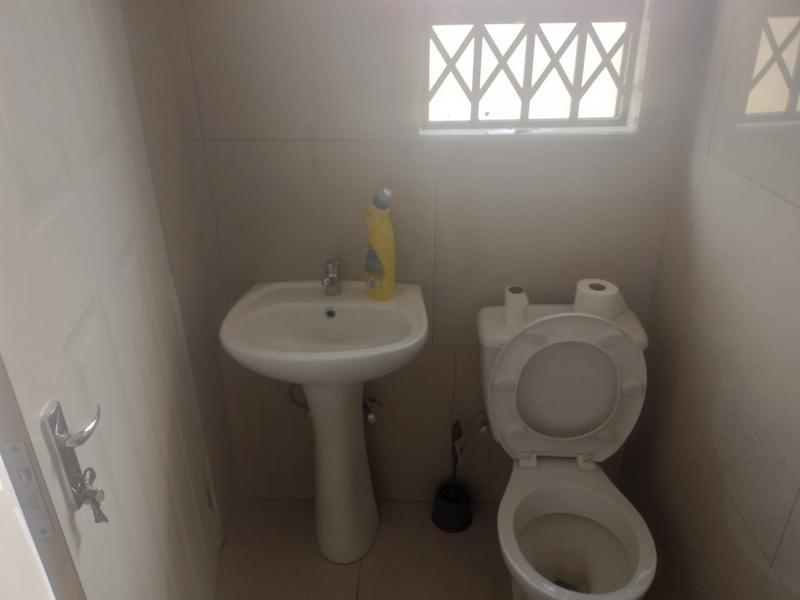 2 Bedroom Property for Sale in Zondi Gauteng