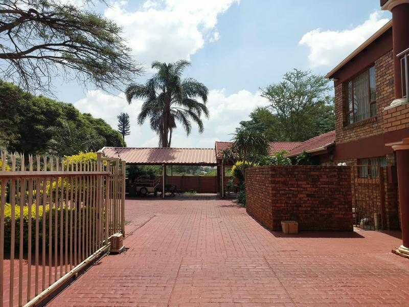 7 Bedroom Property for Sale in Amandasig Gauteng