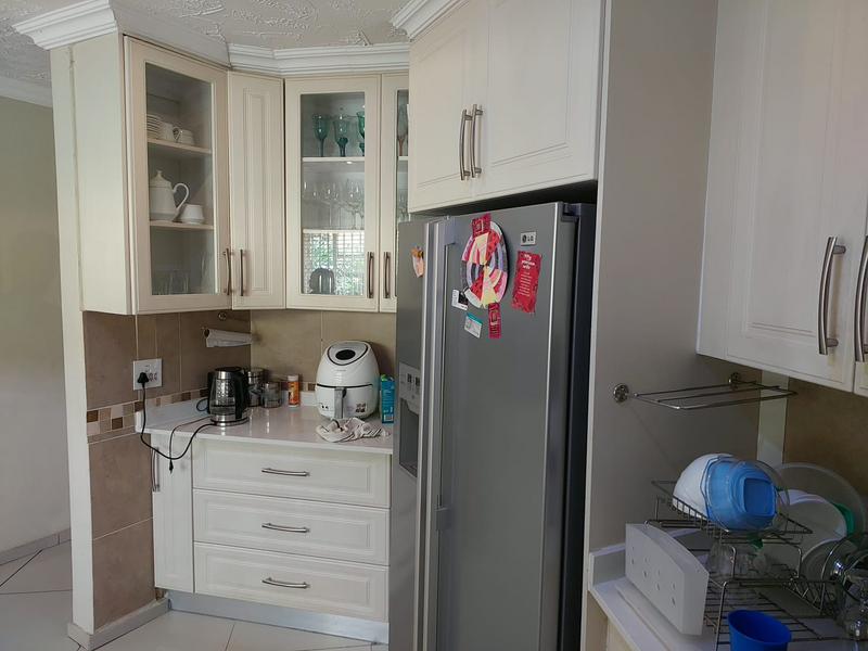 7 Bedroom Property for Sale in Amandasig Gauteng