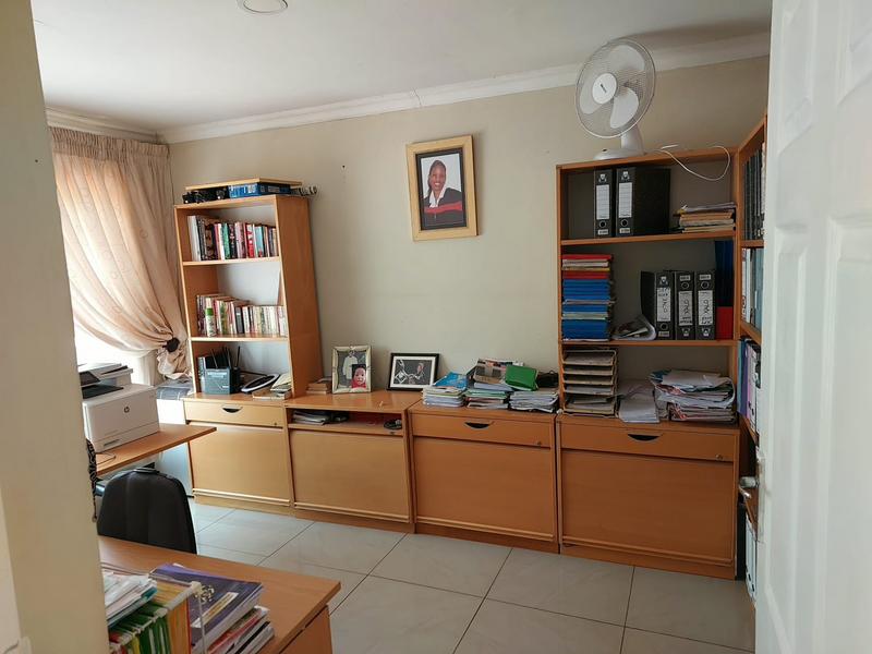 7 Bedroom Property for Sale in Amandasig Gauteng