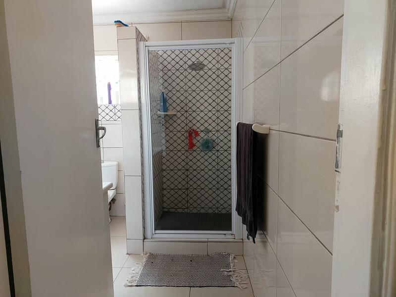 7 Bedroom Property for Sale in Amandasig Gauteng