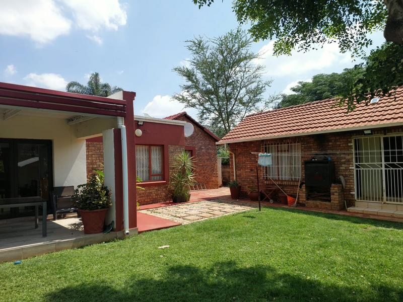 7 Bedroom Property for Sale in Amandasig Gauteng