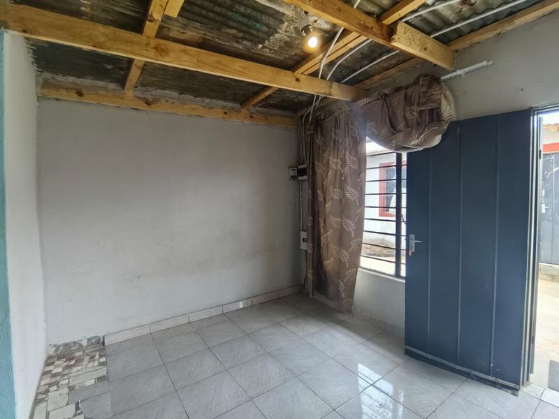 7 Bedroom Property for Sale in Soshanguve T Gauteng