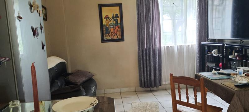 7 Bedroom Property for Sale in Lusthof Gauteng