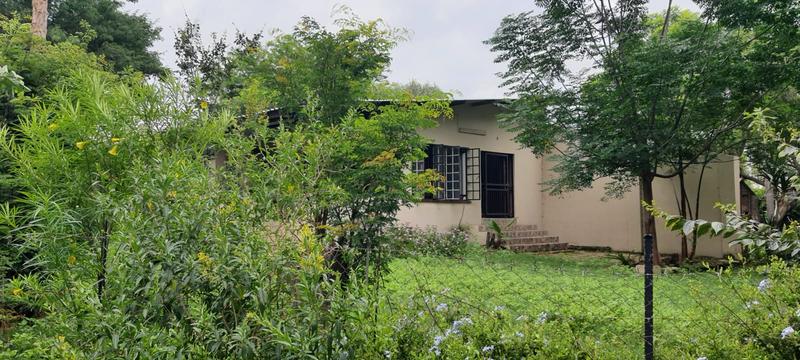 7 Bedroom Property for Sale in Lusthof Gauteng