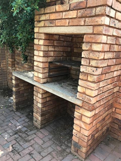 To Let 3 Bedroom Property for Rent in Heatherview Gauteng