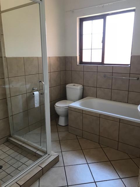 To Let 3 Bedroom Property for Rent in Heatherview Gauteng