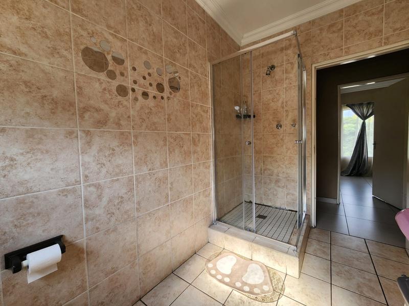 3 Bedroom Property for Sale in Alberante Gauteng