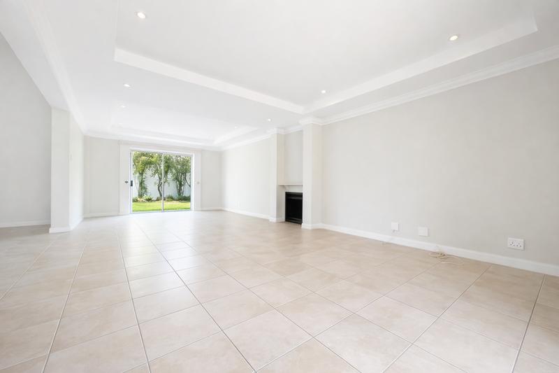 To Let 3 Bedroom Property for Rent in Six Fountains Estate Gauteng