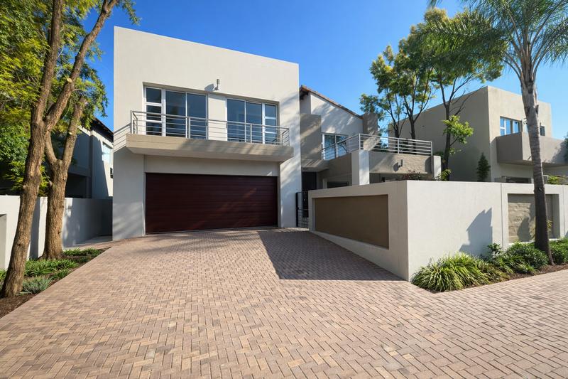 To Let 3 Bedroom Property for Rent in Six Fountains Estate Gauteng