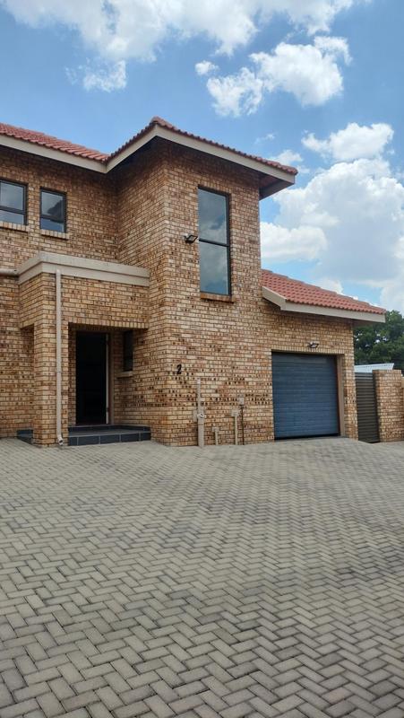 3 Bedroom Property for Sale in Elandshaven Gauteng