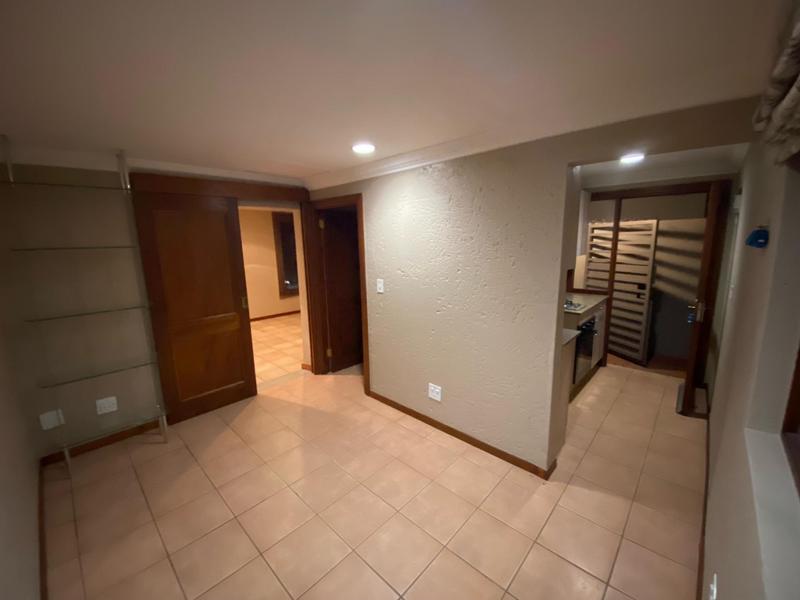 To Let 1 Bedroom Property for Rent in Bedfordview Gauteng