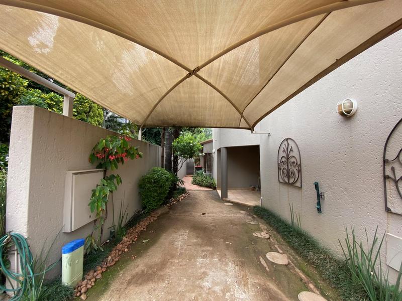 To Let 1 Bedroom Property for Rent in Bedfordview Gauteng