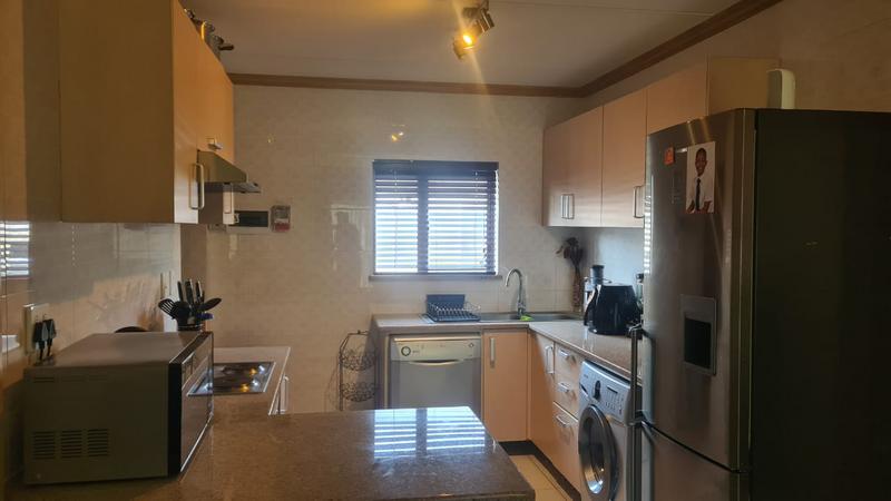 To Let 1 Bedroom Property for Rent in Noordwyk Gauteng