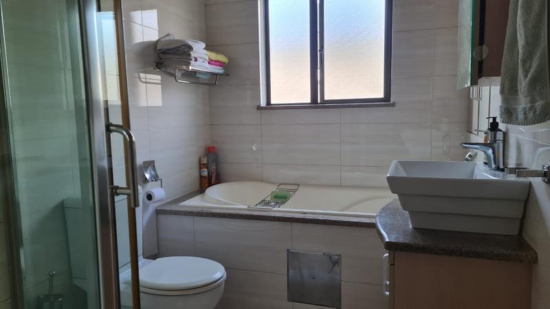 To Let 1 Bedroom Property for Rent in Noordwyk Gauteng