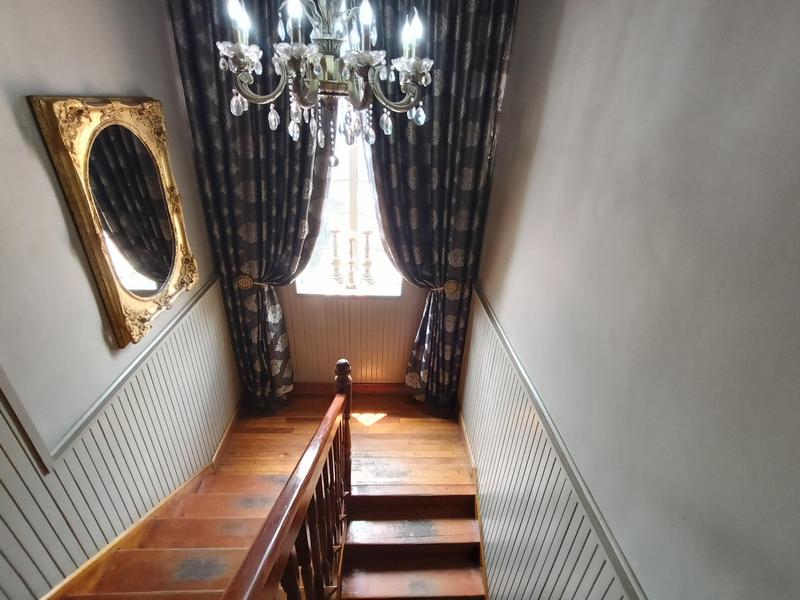 5 Bedroom Property for Sale in Strubenvale Gauteng