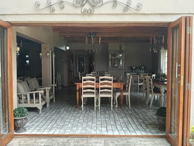 5 Bedroom Property for Sale in Strubenvale Gauteng