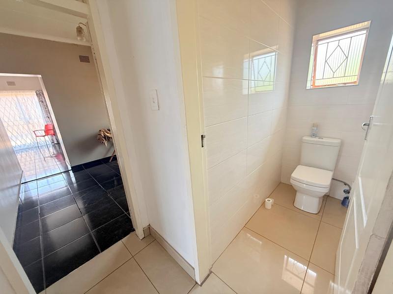 4 Bedroom Property for Sale in Vanderbijlpark CE 2 Gauteng